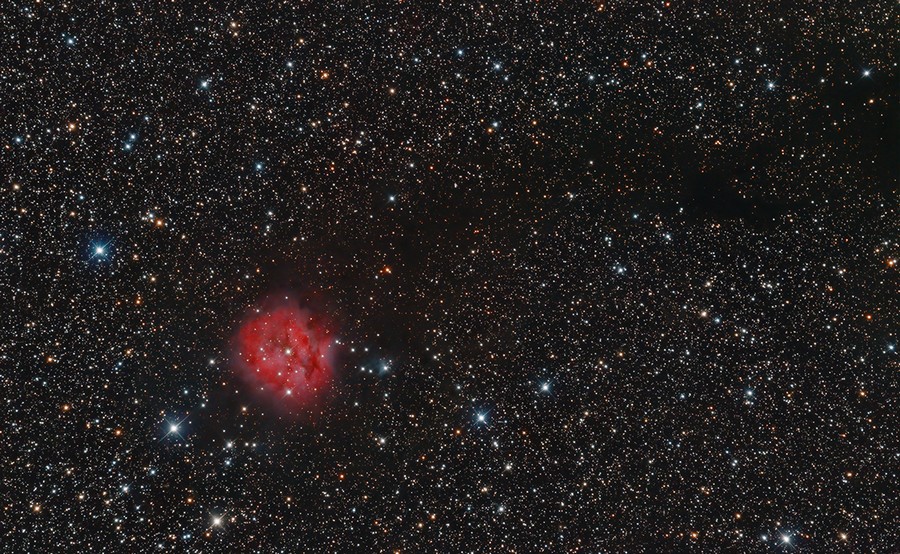 Selyemgubó-köd (IC5146) 2018. augusztus 6., Szomód, Canon EOS 1300D, 200/800-as Newton-asztrográf, exp: 89 x 5 perc (Mohai Márk)