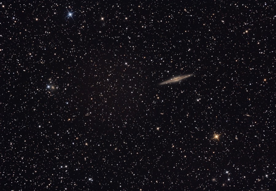 NGC891
2016. szeptember 30., Szomód, Canon EOS 1000D, 200/800-as Newton-asztrográf, exp: 24 x 5 perc
(Mohai Márk)
