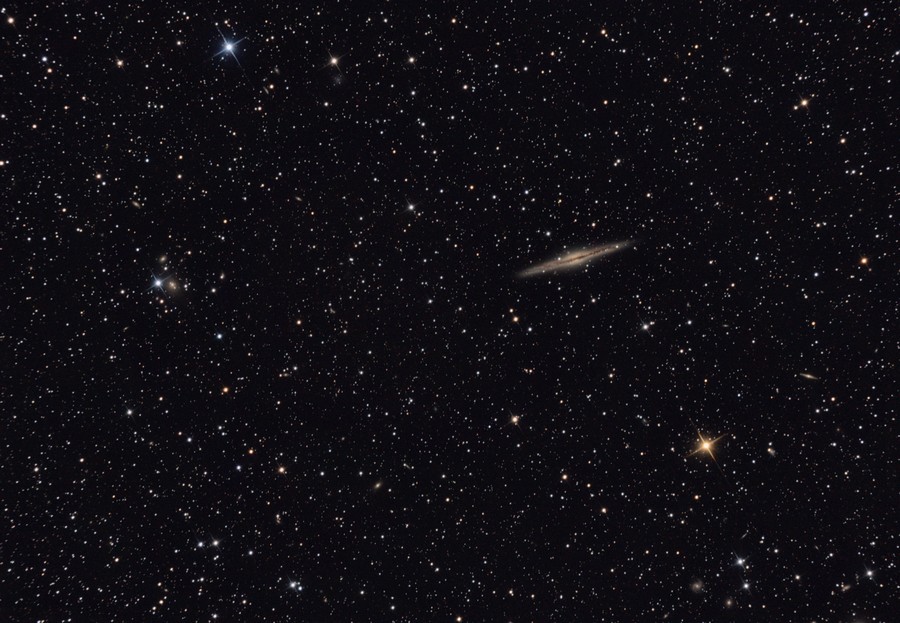 NGC891 (újra dolgozott verzió)
2016. szeptember 30., Szomód, Canon EOS 1000D, 200/800-as Newton-asztrográf, exp: 24 x 5 perc
(Mohai Márk)